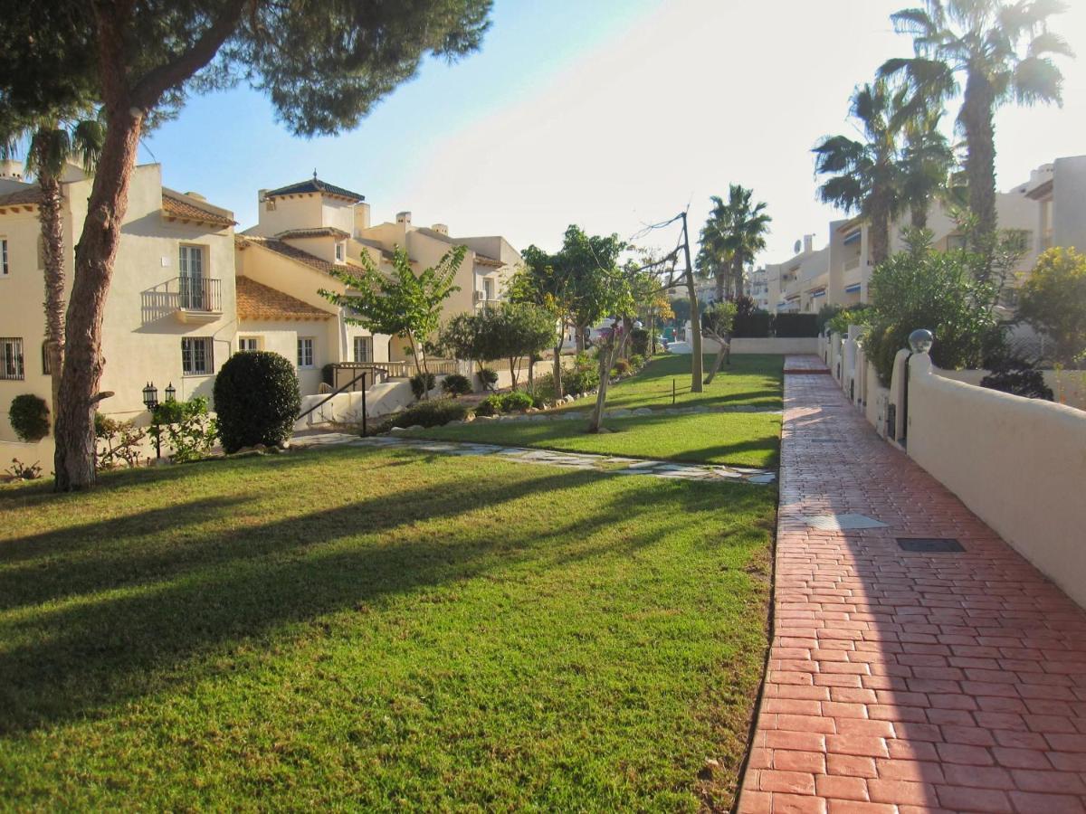 Superbe Appartement Avec Piscine Dehesa de Campoamor  Kültér fotó