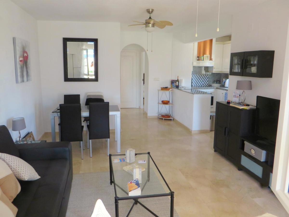 Superbe Appartement Avec Piscine Dehesa de Campoamor  Kültér fotó
